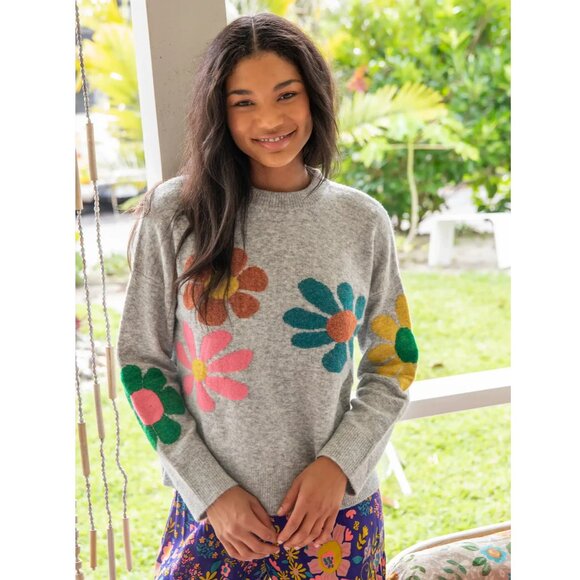 NATURAL LIFE Sweaters - Ash Flower Boxy Intarsia Sweater